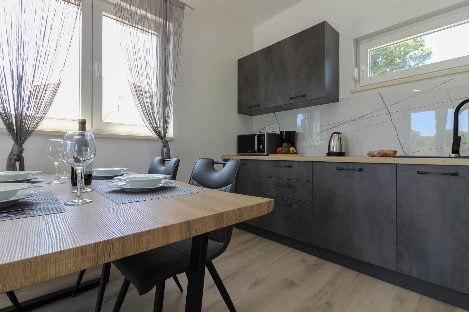 Ferienhaus Mit Privatpool Fuer 4 Personen Ca 60 Qm In Sisan, Istrien Suedkueste Von Istrien Экстерьер фото